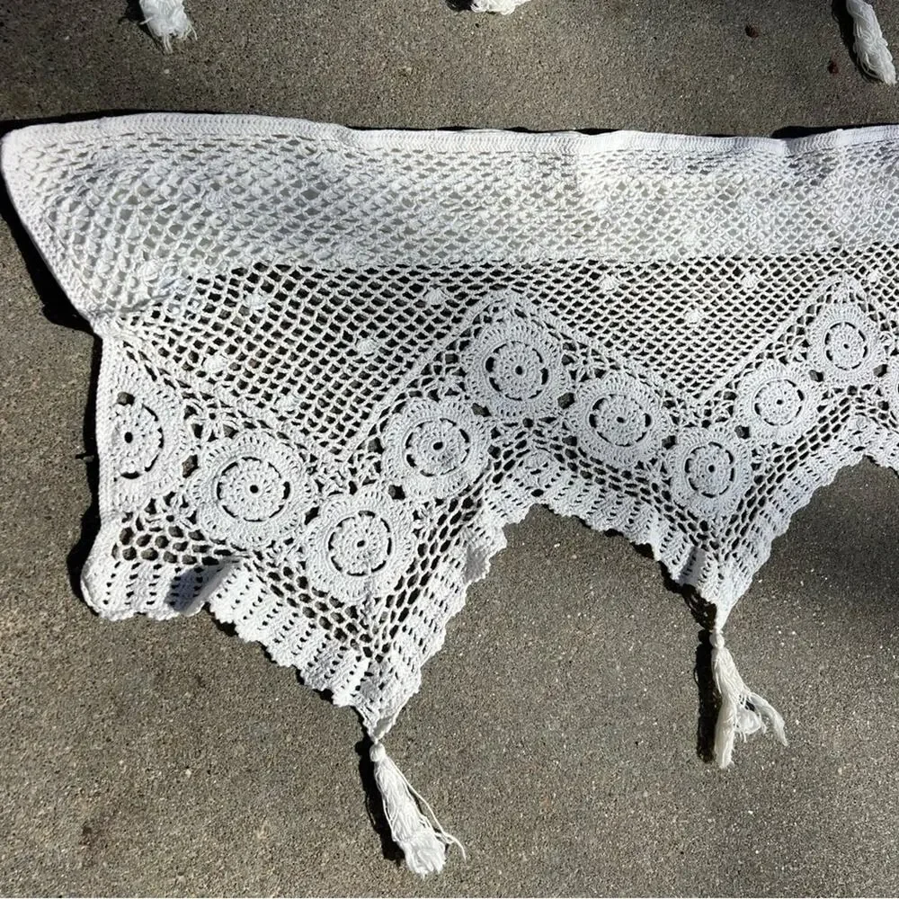 Vintage Crochet Flower and Tassel Window Valences Boho Cottagecore SET 4 6’x20”